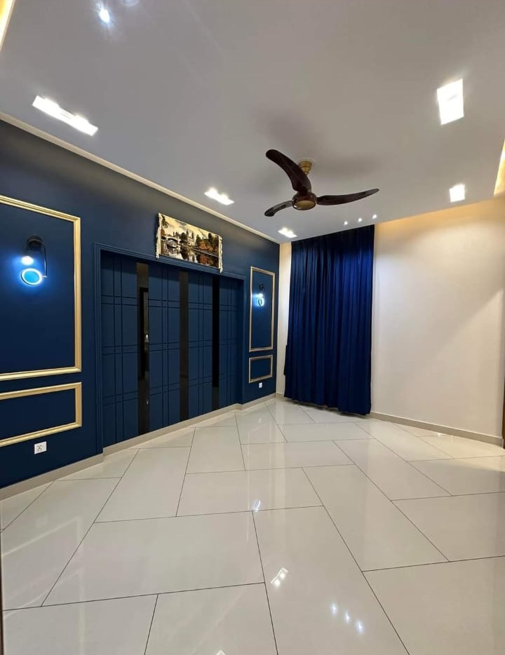 10 marla house for sale in Bahria Town Lahore - Photo 3
