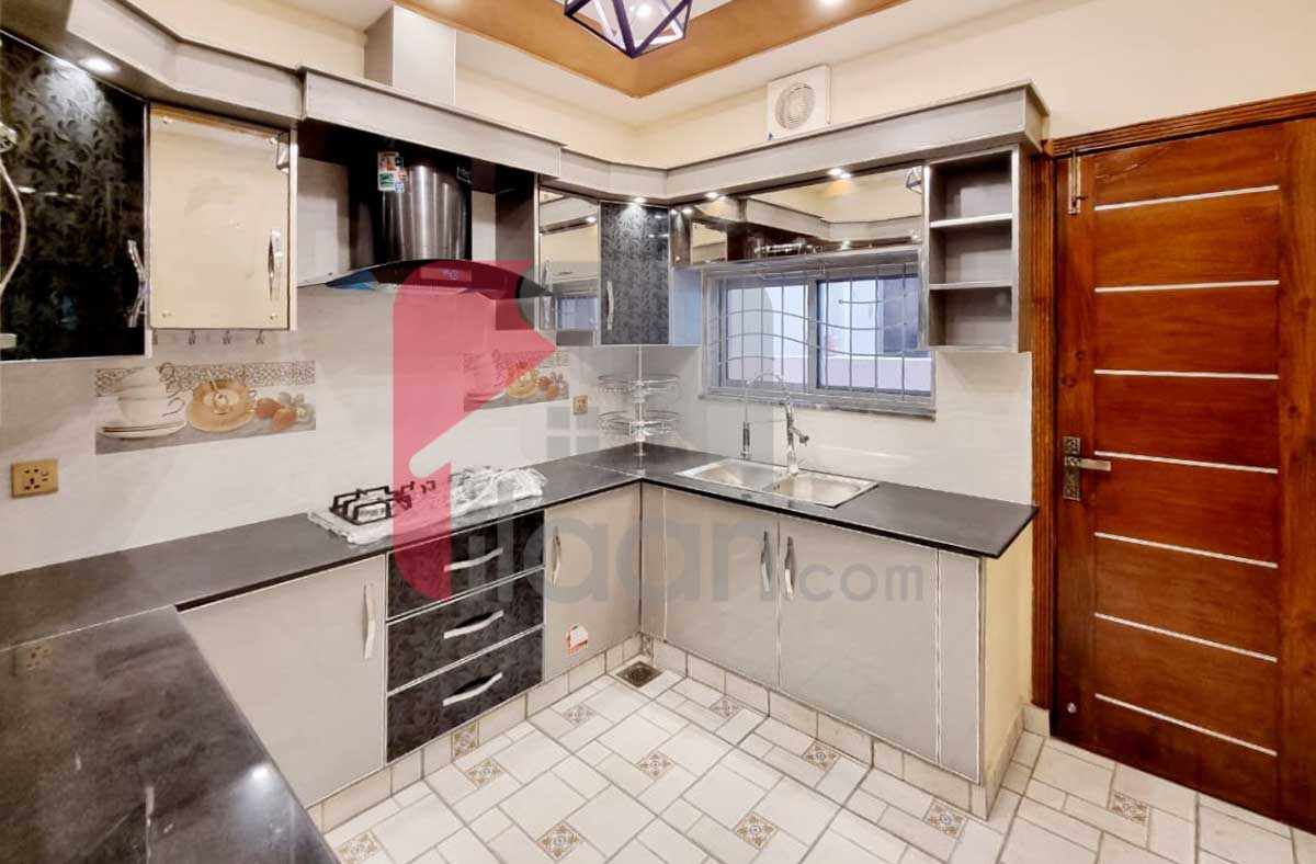 10 Marla House for Sale in Sector E, Bahria Town, Lahore