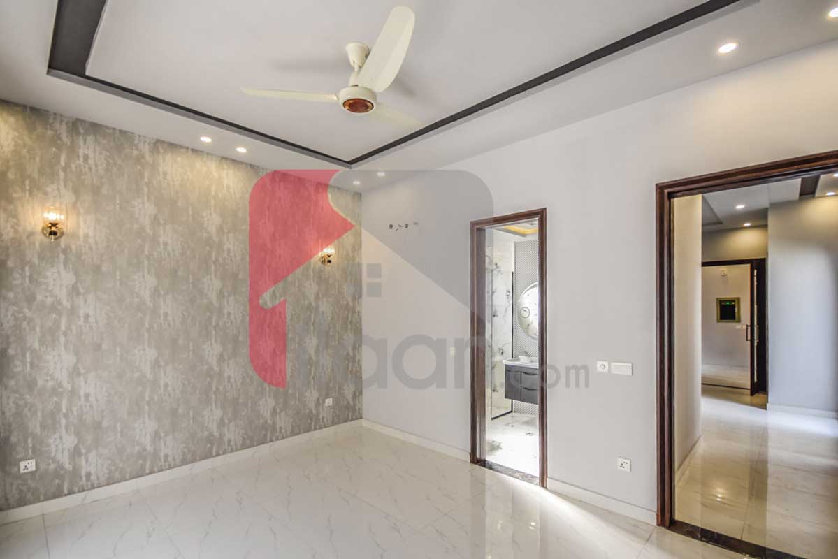 10 Marla House for Sale in Phase 1, State Life Housing Society, Lahore