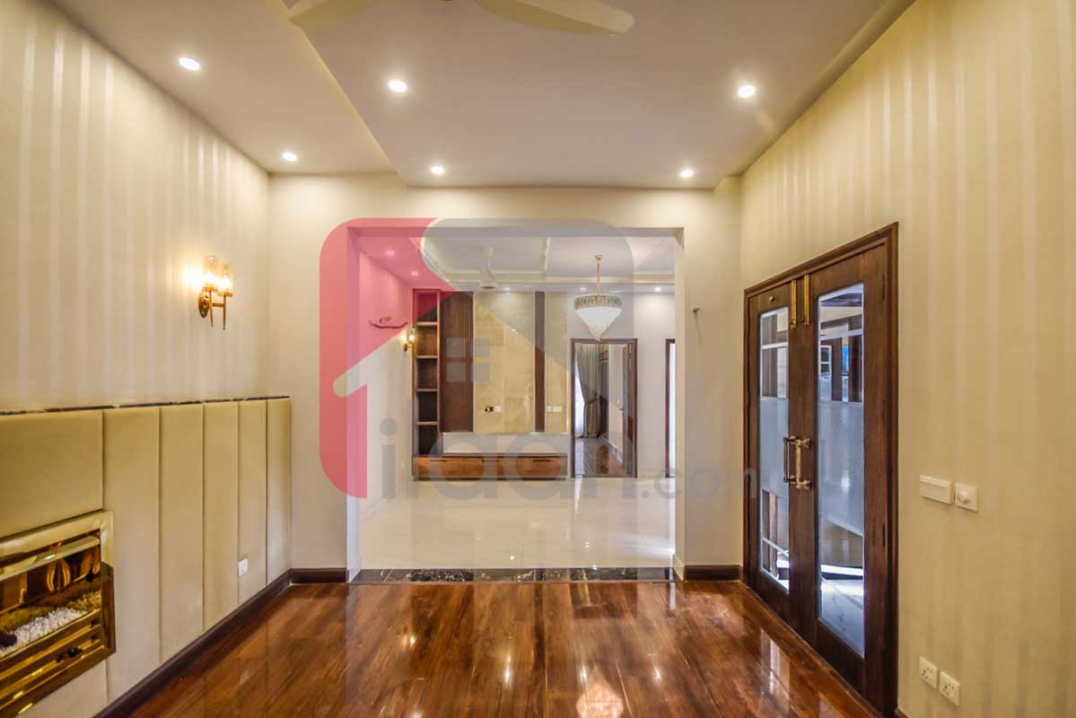 10 Marla House for Sale in Phase 1, State Life Housing Society, Lahore