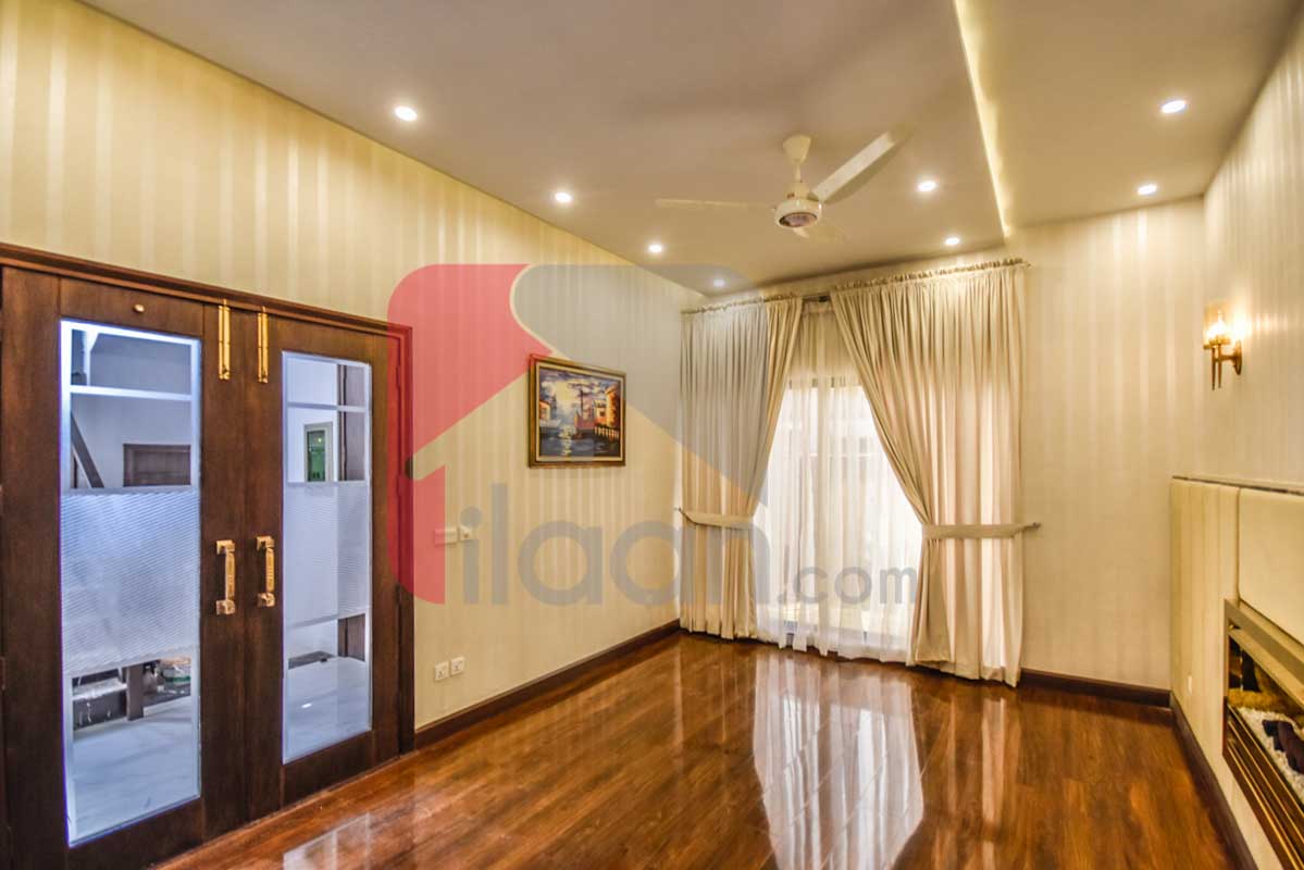 10 Marla House for Sale in Phase 1, State Life Housing Society, Lahore