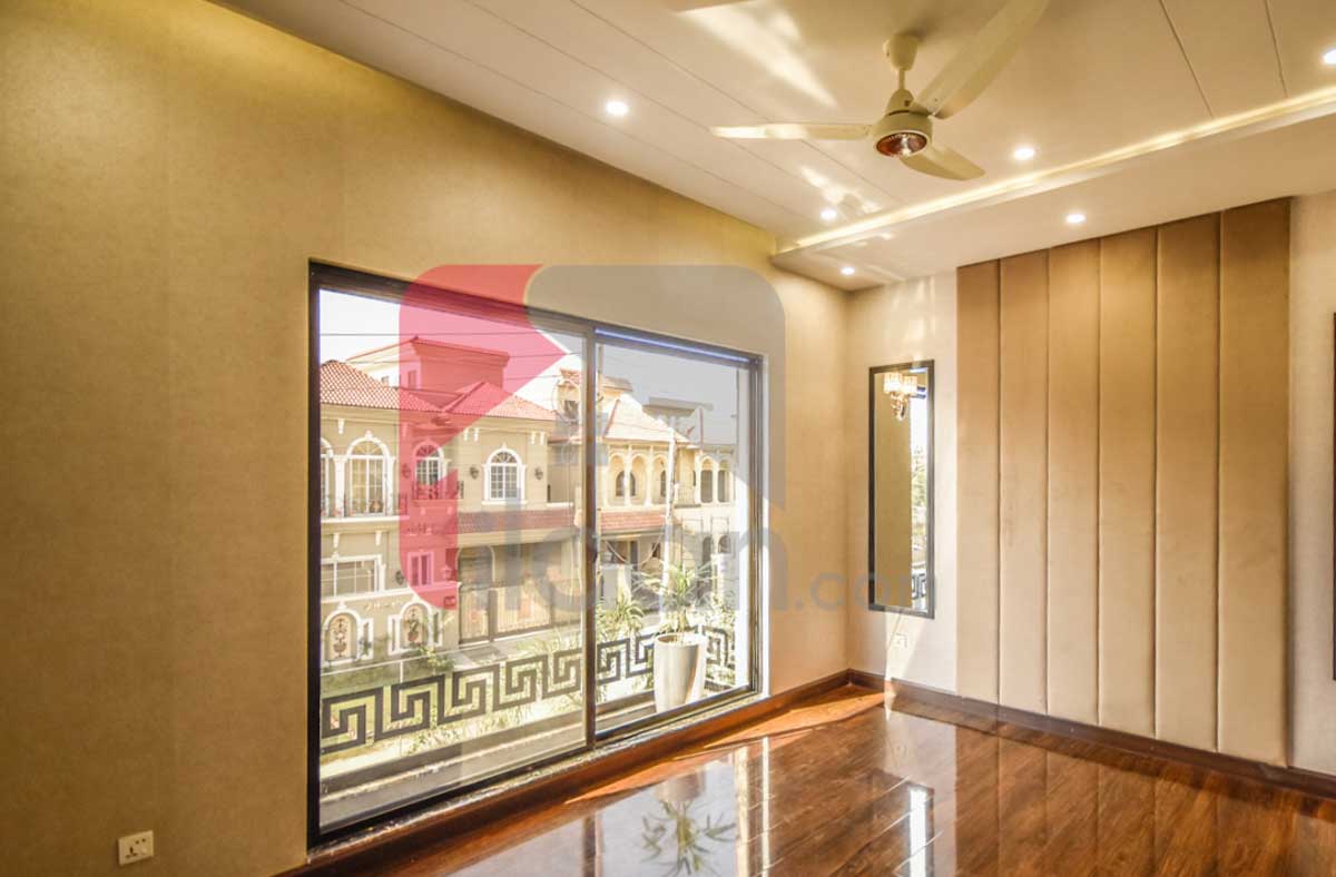 10 Marla House for Sale in Phase 1, State Life Housing Society, Lahore