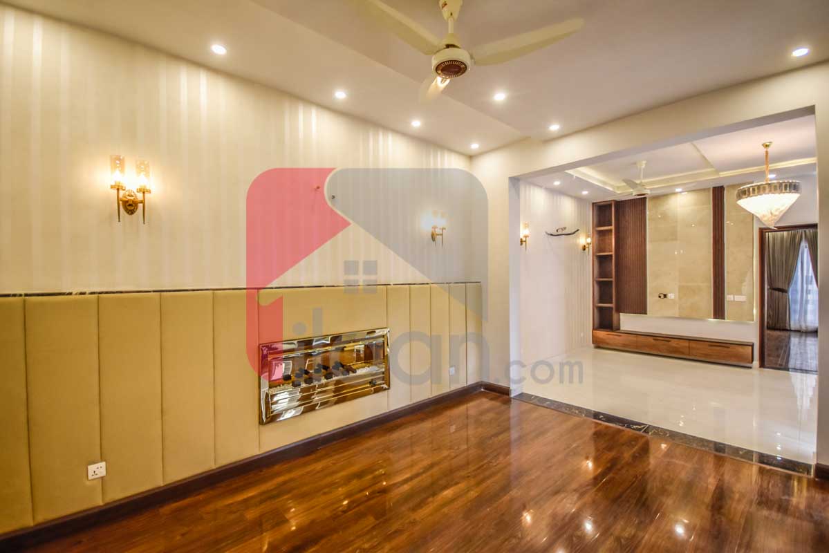 10 Marla House for Sale in Phase 1, State Life Housing Society, Lahore