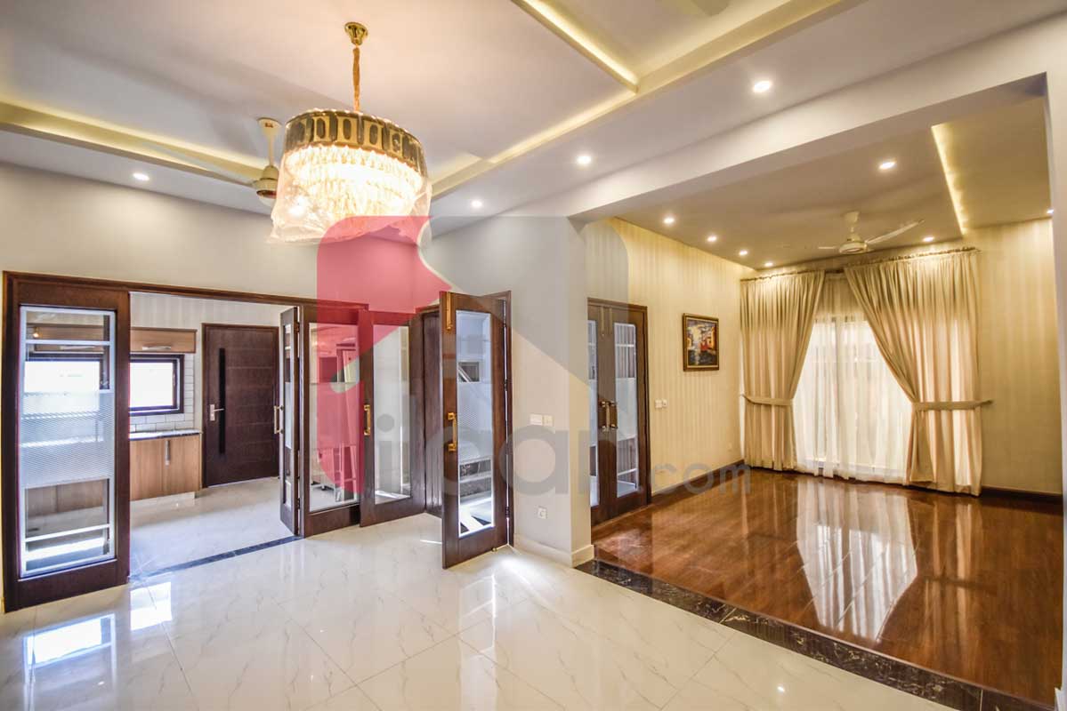 10 Marla House for Sale in Phase 1, State Life Housing Society, Lahore
