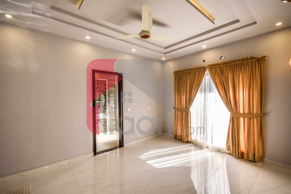 10 Marla House for Sale in Phase 1, State Life Housing Society, Lahore