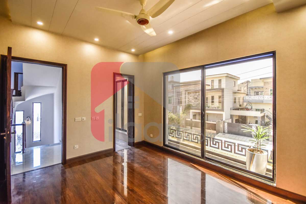 10 Marla House for Sale in Phase 1, State Life Housing Society, Lahore