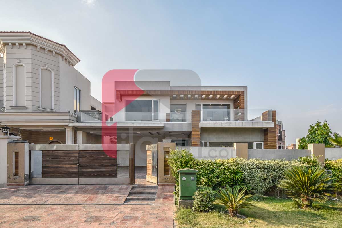 10 Marla House for Sale in State Life Housing Society, Lahore