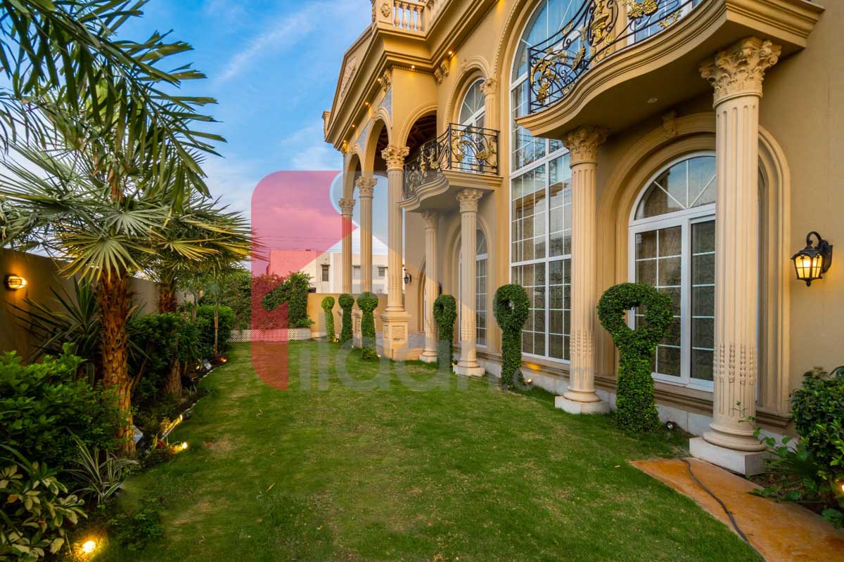 2 Kanal House for Sale in Phase 6, DHA Lahore (Furnished)