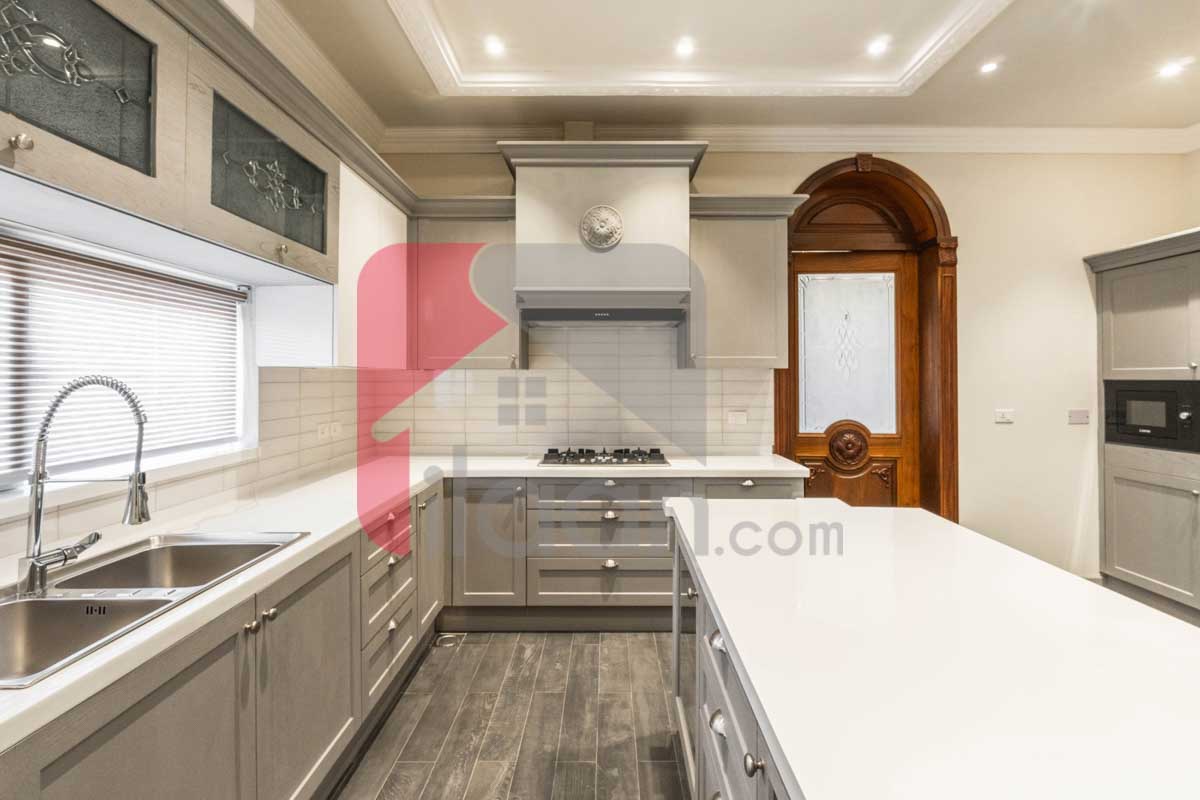 2 Kanal House for Sale in Phase 6, DHA Lahore (Furnished)