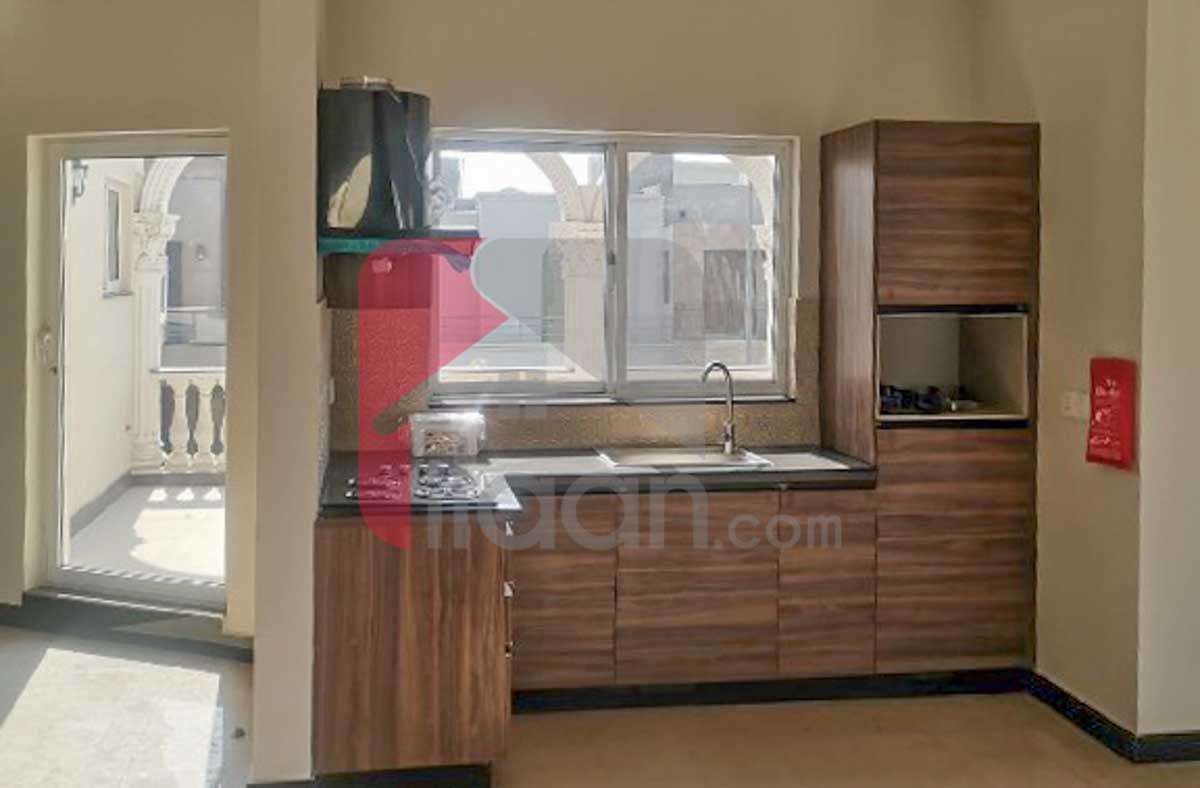 1 Kanal House for Sale in Block D, Phase 6, DHA Lahore