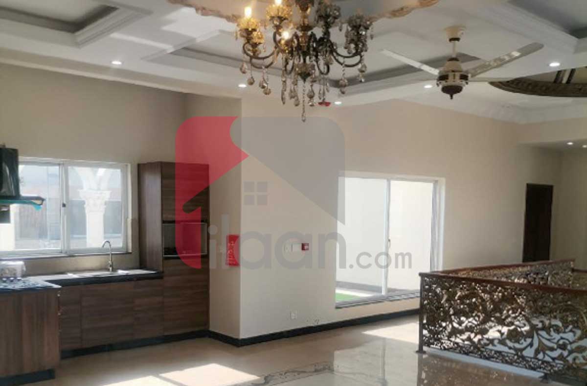 1 Kanal House for Sale in Block D, Phase 6, DHA Lahore