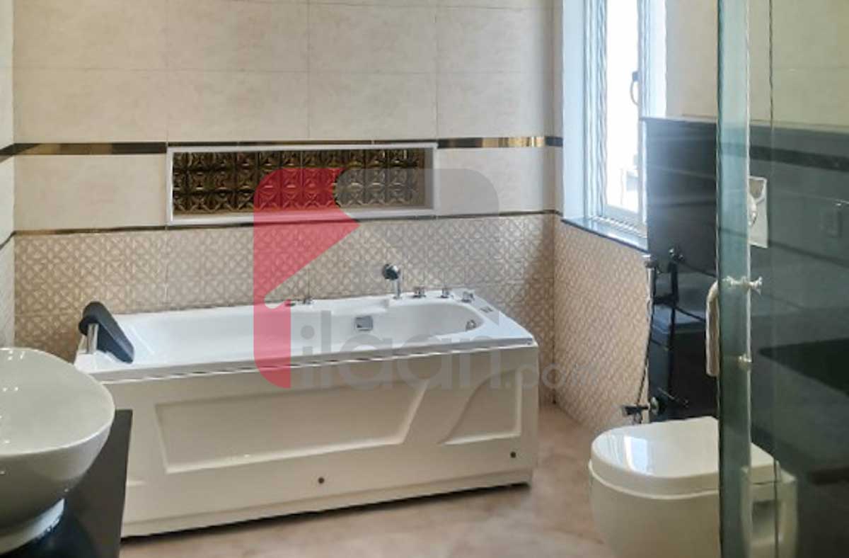 1 Kanal House for Sale in Block D, Phase 6, DHA Lahore