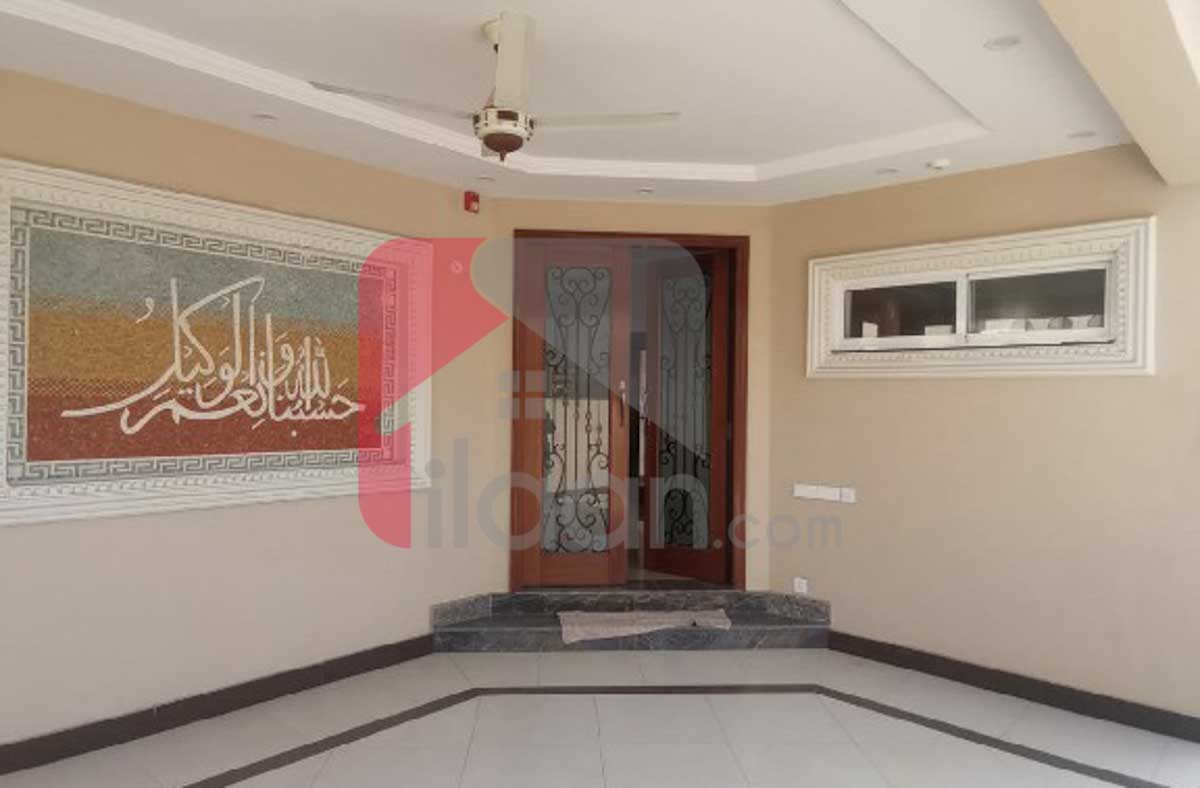 1 Kanal House for Sale in Block D, Phase 6, DHA Lahore