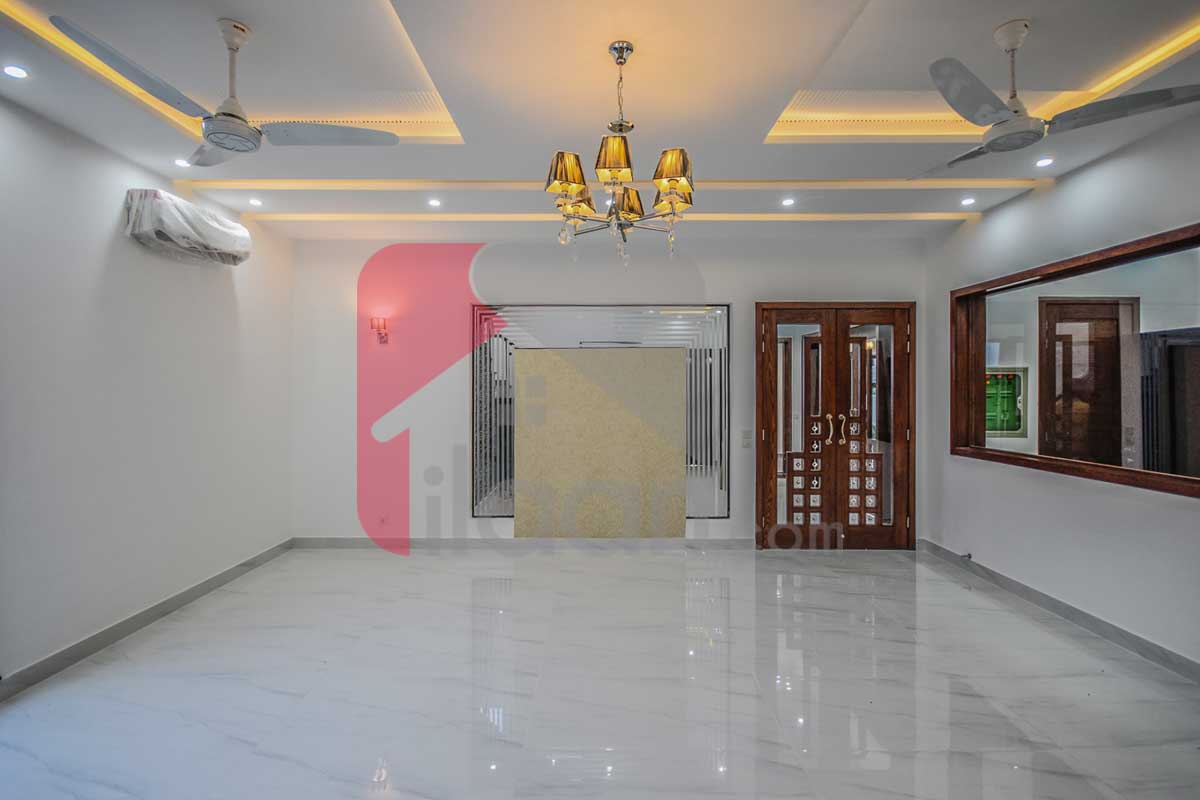 1 Kanal House for Sale in State Life Housing Society, Lahore