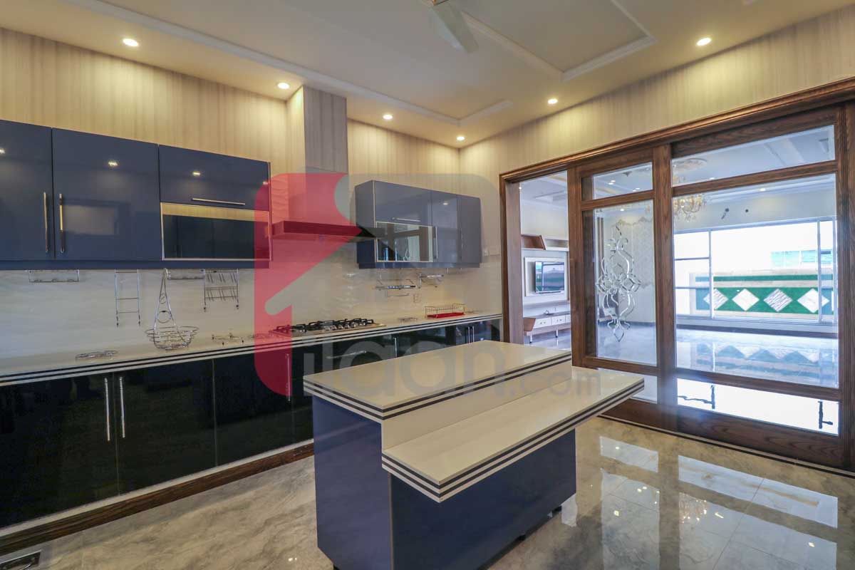 1 Kanal House for Sale in State Life Housing Society, Lahore