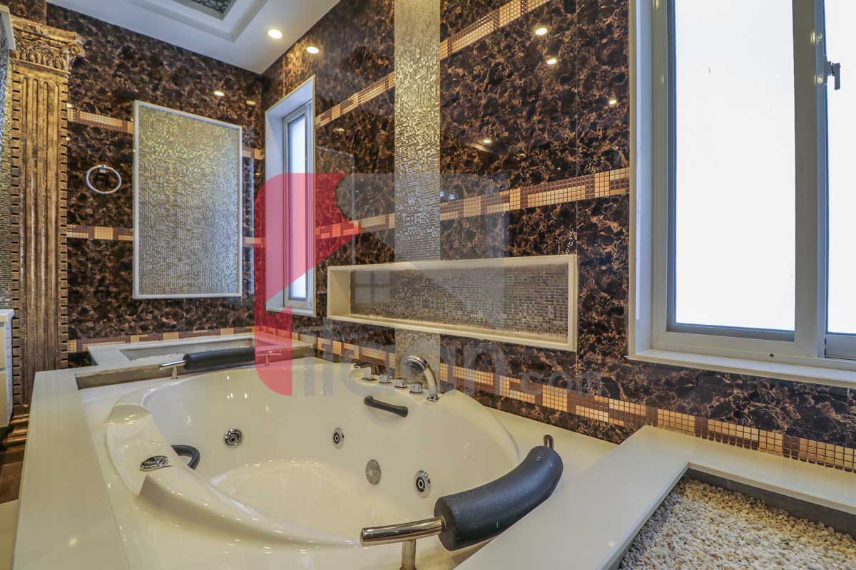 1 Kanal House for Sale in State Life Housing Society, Lahore