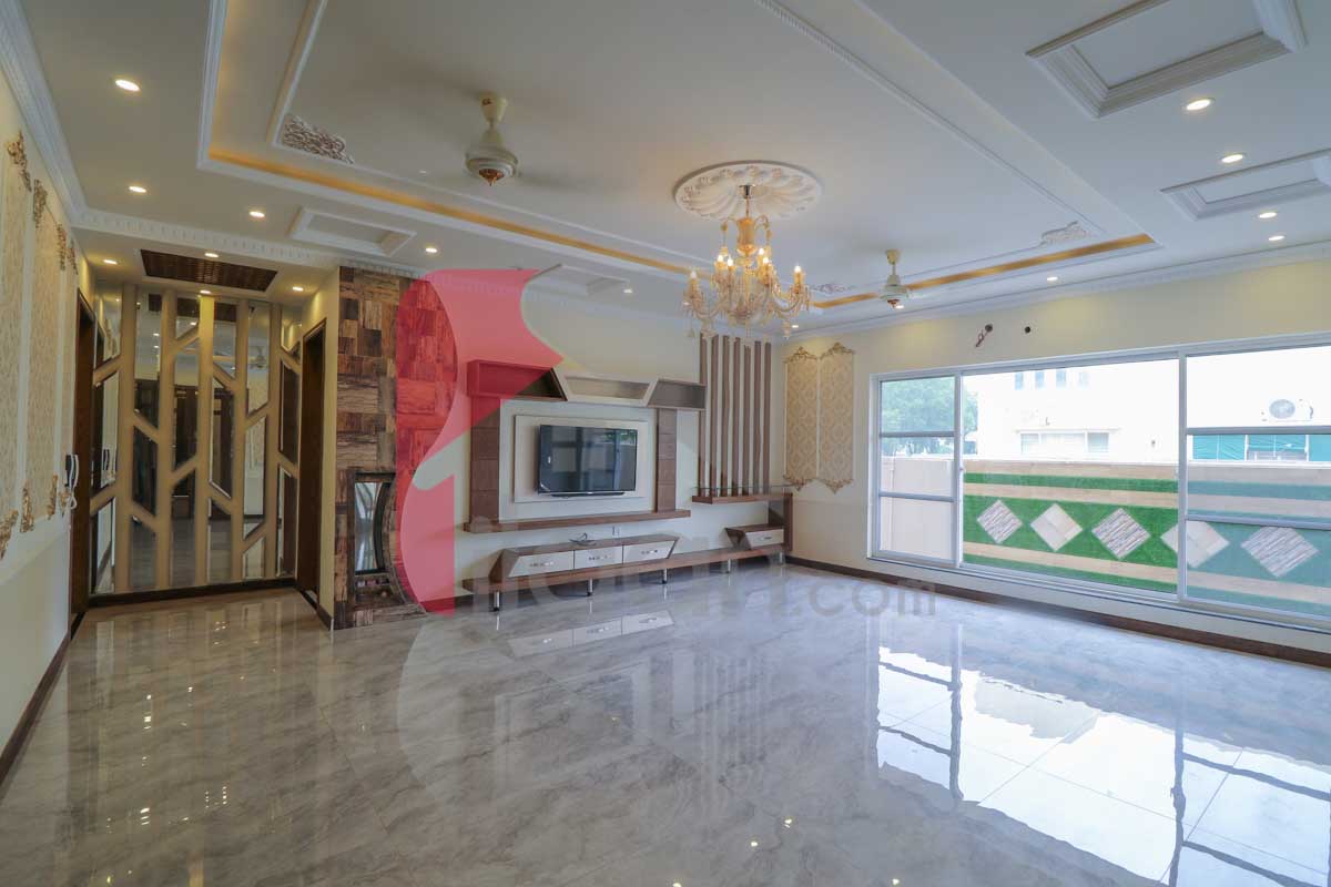 1 Kanal House for Sale in State Life Housing Society, Lahore