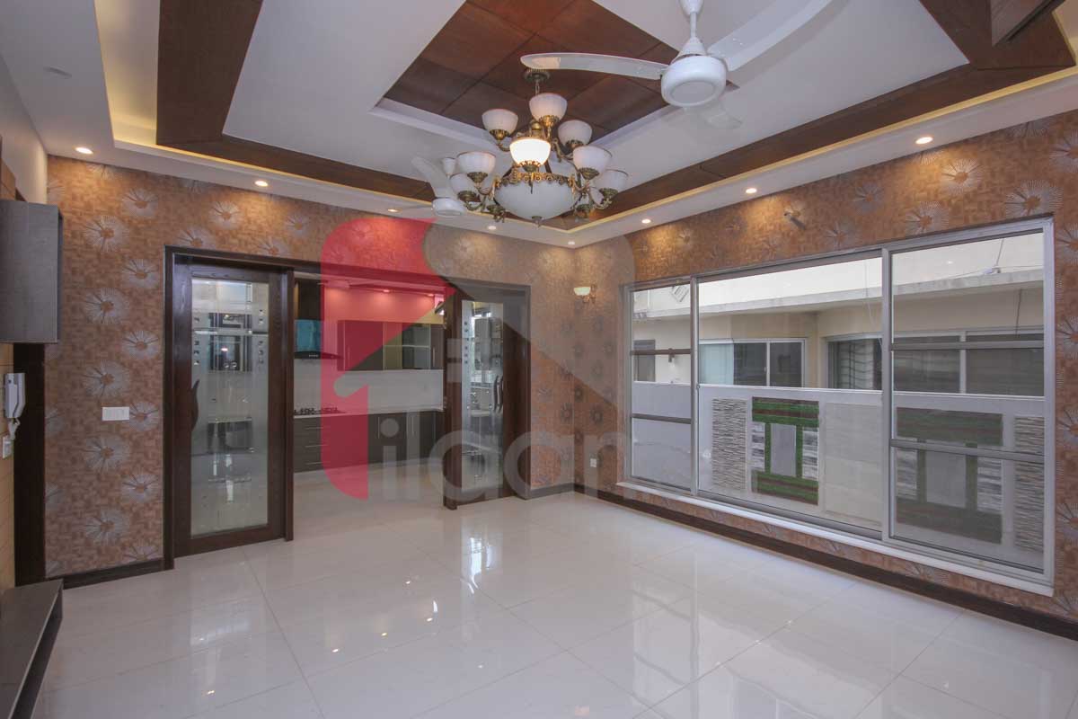 10 Marla House for Sale in Phase 6, DHA Lahore