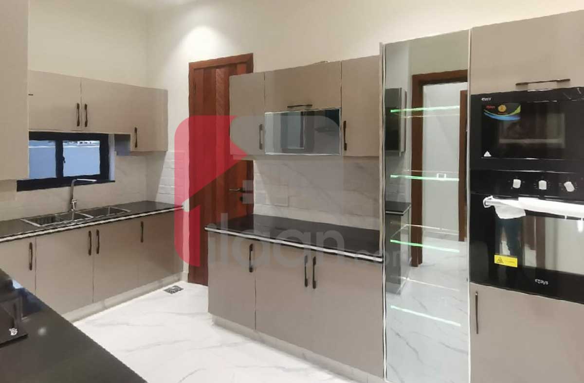 10 Marla House for Sale in Phase 6, DHA Lahore