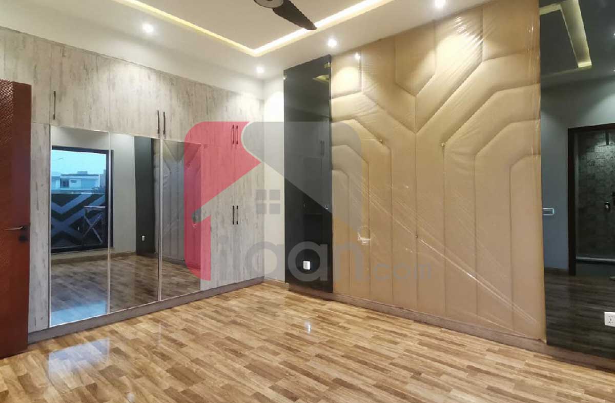 10 Marla House for Sale in Phase 6, DHA Lahore