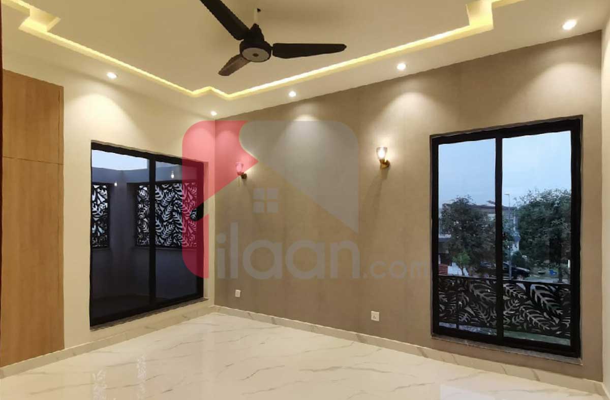 10 Marla House for Sale in Phase 6, DHA Lahore