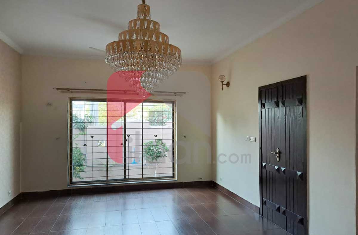 15 Marla House for Rent in Askari 11, Lahore