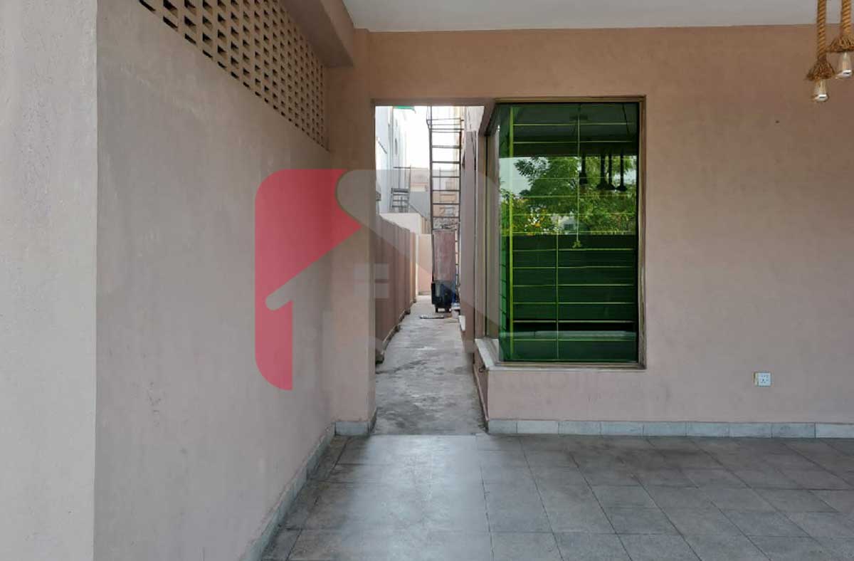 15 Marla House for Rent in Askari 11, Lahore