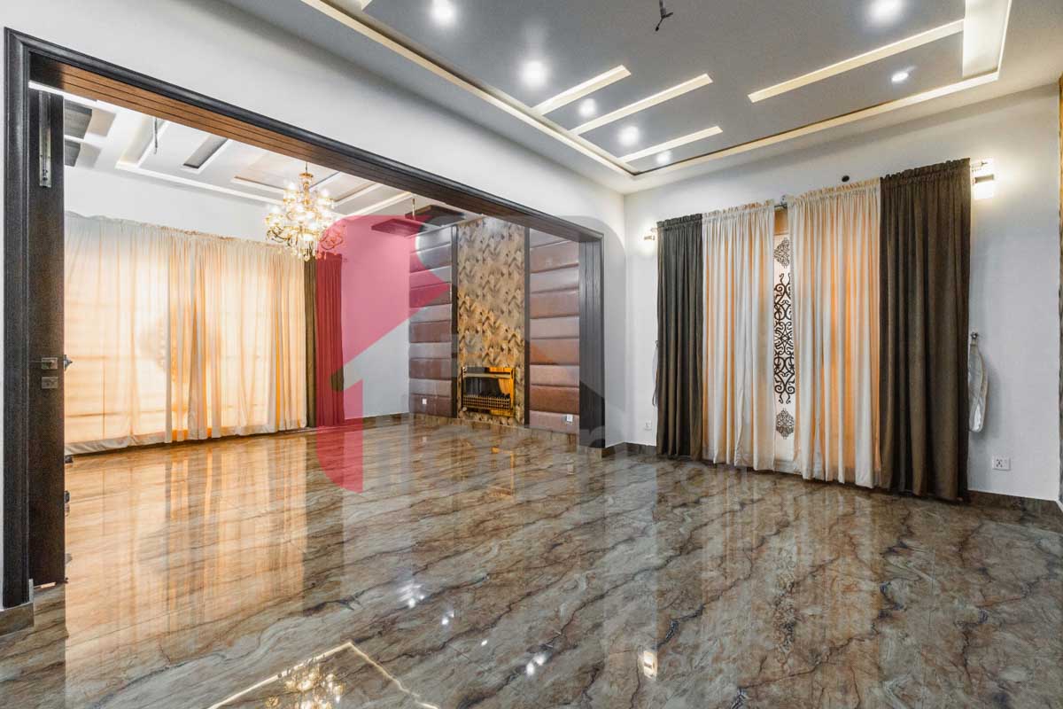 1 Kanal House for Sale in Block E, Phase 6, DHA Lahore