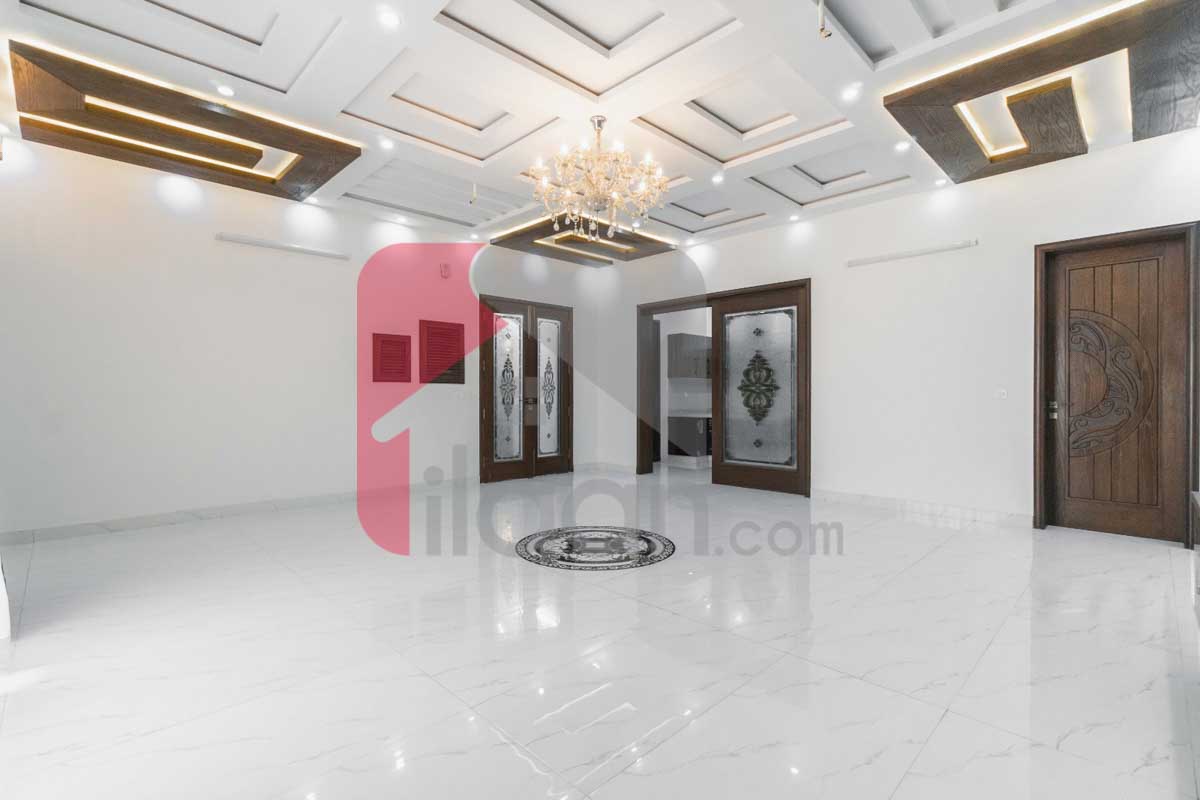 1 Kanal House for Sale in Block E, Phase 6, DHA Lahore