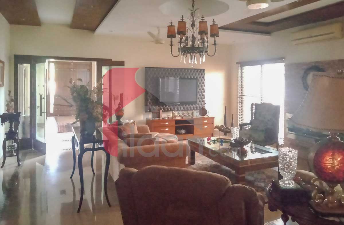 1 Kanal 1 Marla House for Rent in Block K, Phase 5, DHA Lahore (Furnished)