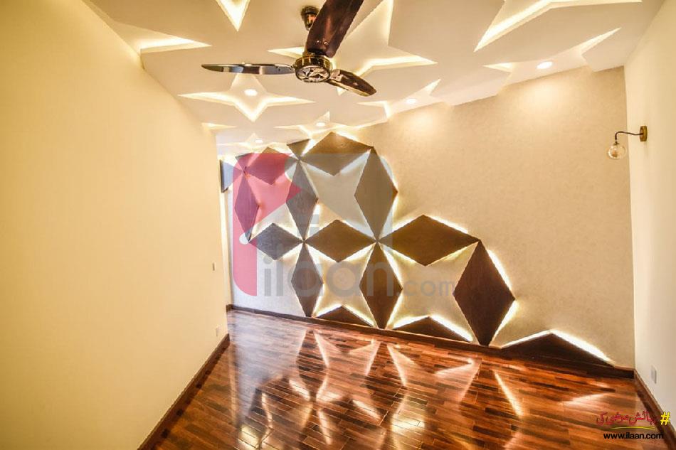 10 Marla House for Sale in Formanites Housing Scheme, Lahore