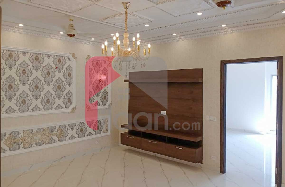 10 Marla House for Sale in Formanites Housing Scheme, Lahore
