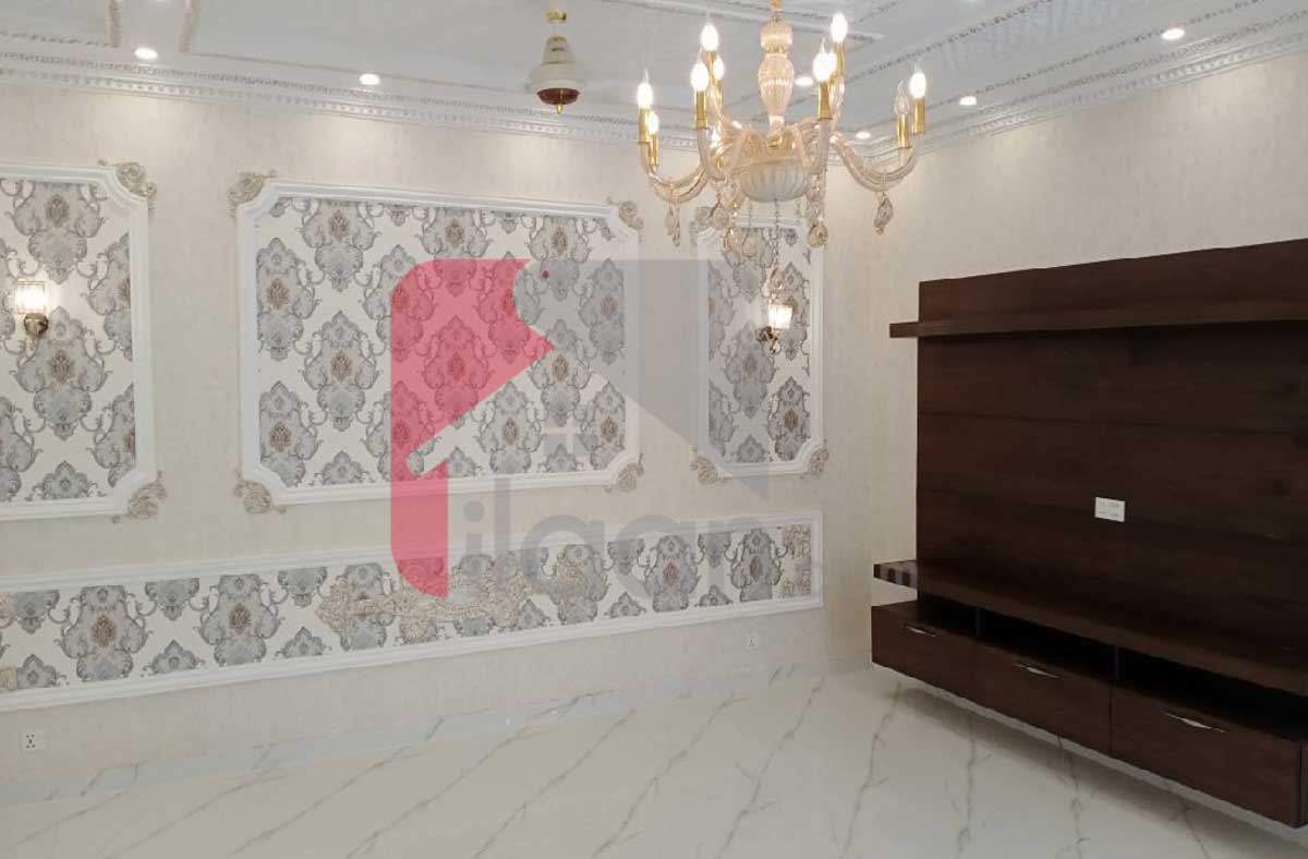 10 Marla House for Sale in Formanites Housing Scheme, Lahore