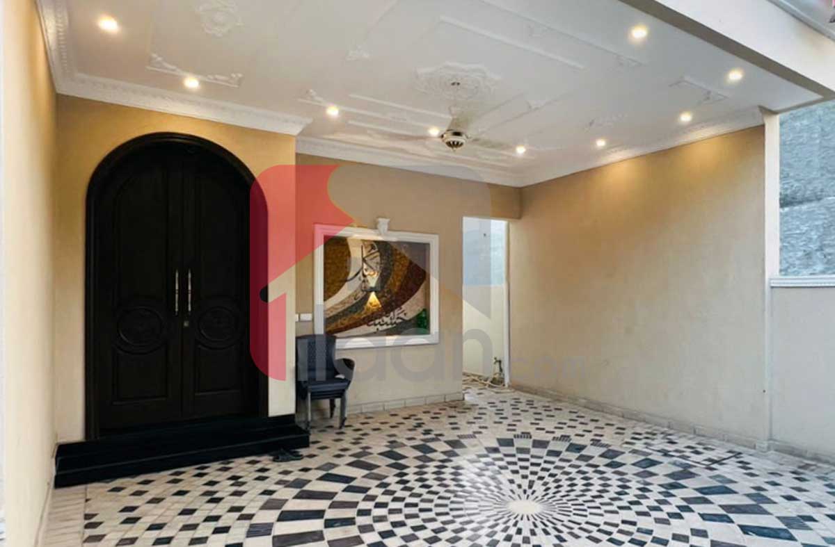 10 Marla House for Sale in Formanites Housing Scheme, Lahore
