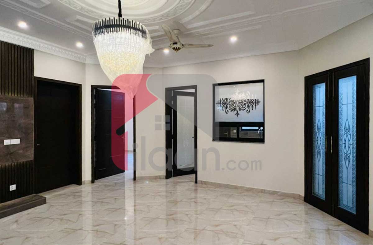 10 Marla House for Sale in Formanites Housing Scheme, Lahore