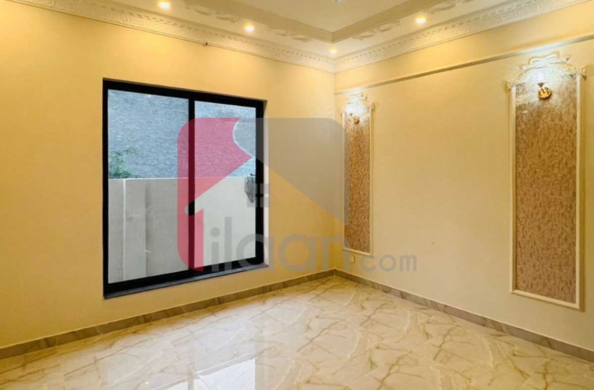 10 Marla House for Sale in Formanites Housing Scheme, Lahore