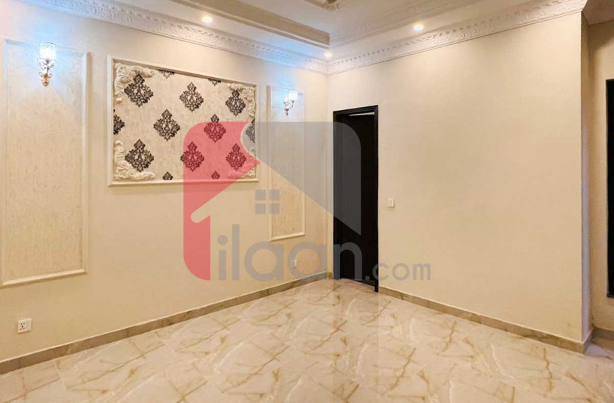 10 Marla House for Sale in Formanites Housing Scheme, Lahore