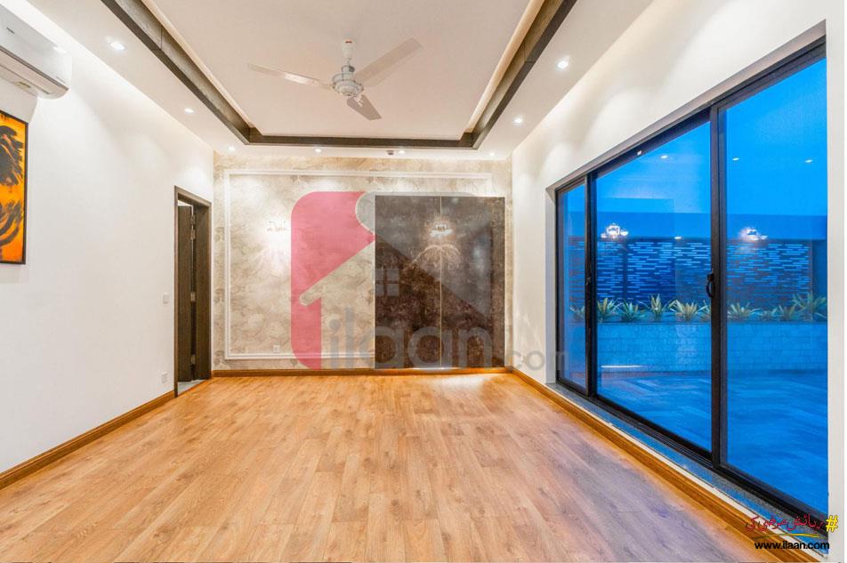 9 Marla House for Sale in Bankers Cooperative Housing Society, Lahore