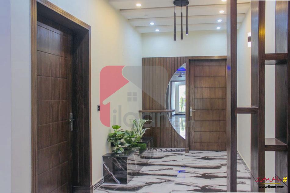 10 Marla house for Sale in Formanites Housing Scheme, Lahore
