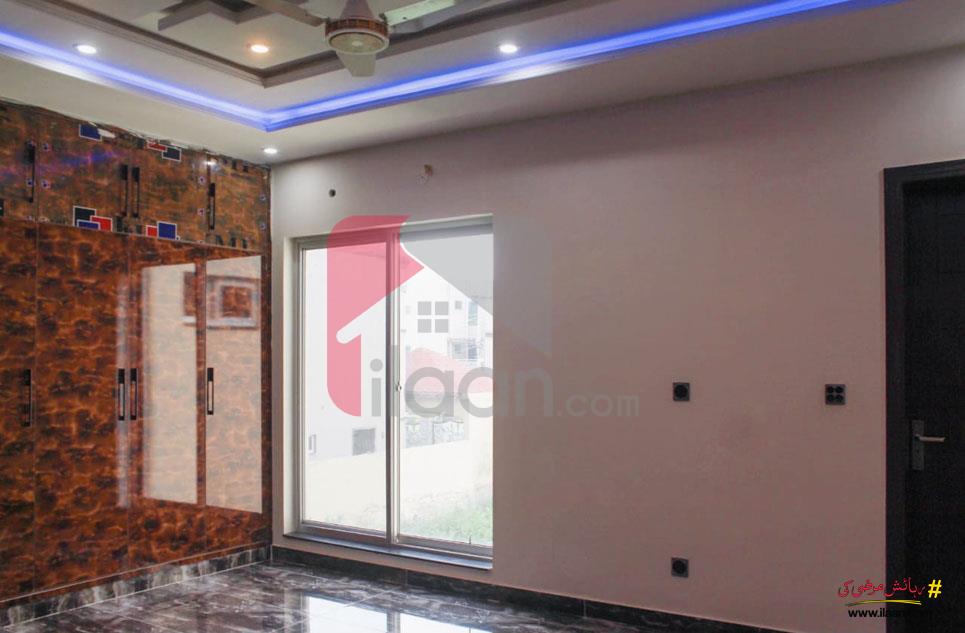 10 Marla house for Sale in Formanites Housing Scheme, Lahore