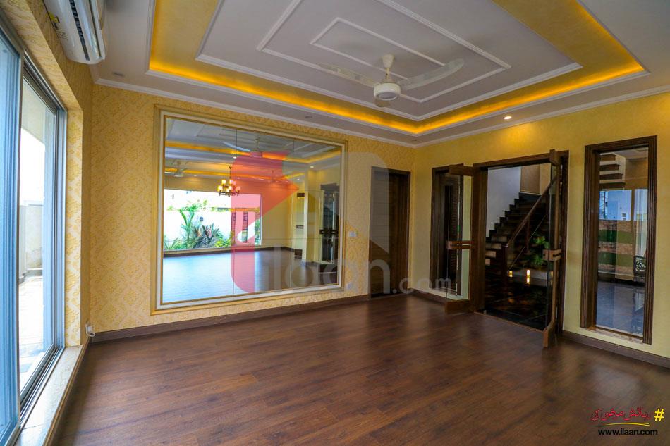 1 Kanal House for Sale in Bankers Avenue Cooperative Housing Society, Lahore