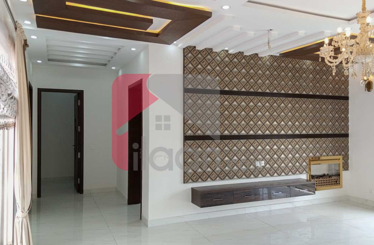 1 Kanal House for Sale in Block E, Phase 1, State Life Housing Society, Lahore