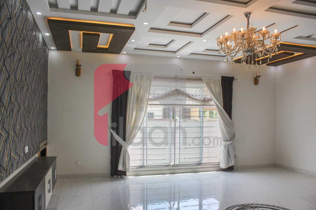 1 Kanal House for Sale in Block E, Phase 1, State Life Housing Society, Lahore