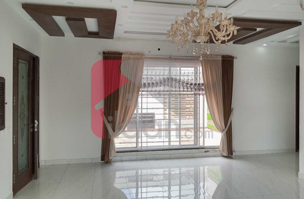 1 Kanal House for Sale in Block E, Phase 1, State Life Housing Society, Lahore