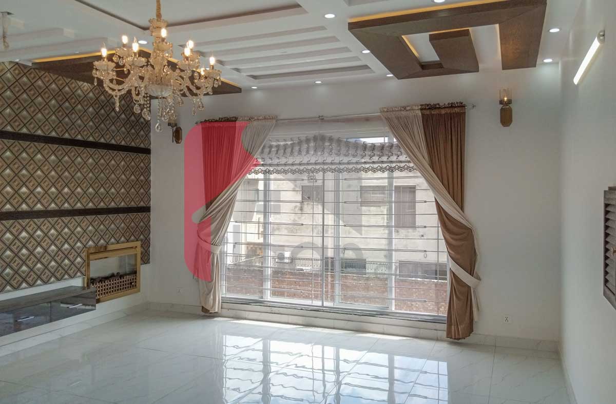 1 Kanal House for Sale in Block E, Phase 1, State Life Housing Society, Lahore
