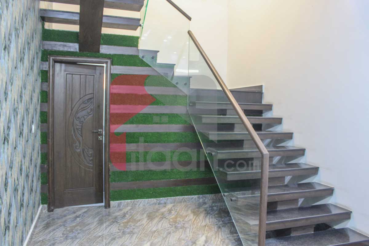 1 Kanal House for Sale in Block E, Phase 1, State Life Housing Society, Lahore