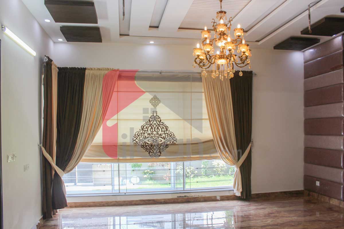 1 Kanal House for Sale in Block E, Phase 1, State Life Housing Society, Lahore