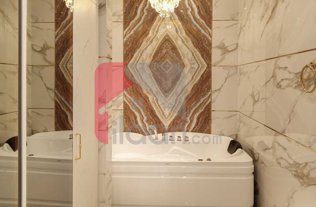 1 Kanal House for Sale in Block E, Phase 1, State Life Housing Society, Lahore