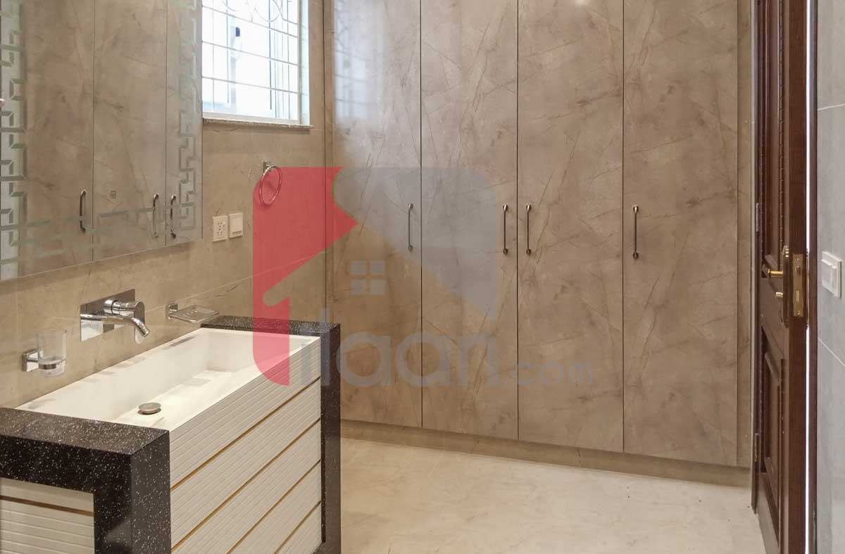 1 Kanal House for Sale in Block E, Phase 1, State Life Housing Society, Lahore