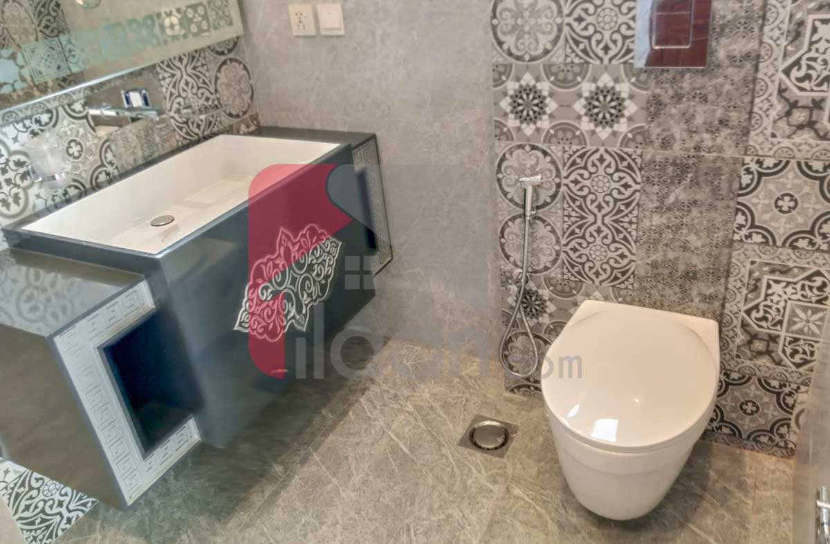 1 Kanal House for Sale in Block E, Phase 1, State Life Housing Society, Lahore